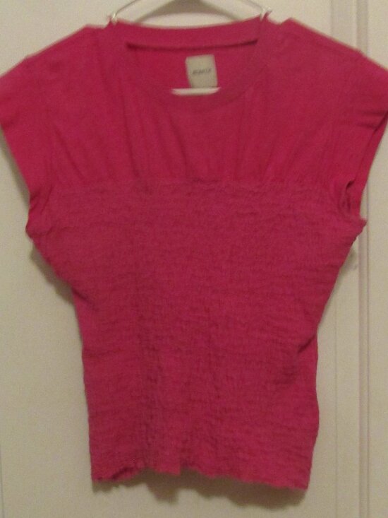 Maeve Tops - MAEVE ANTHROPOLOGY Hot Pink Textured Smocked TOP Size S
